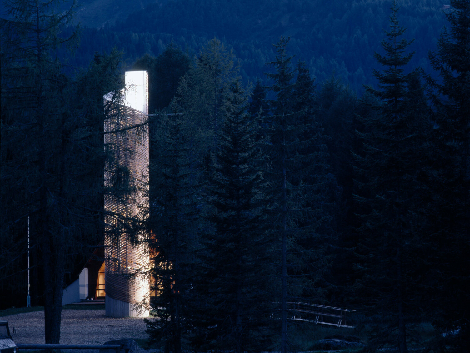 Markus Pernthaler Architekten - Glockenturm Seetaleralpe - Foto © Ott