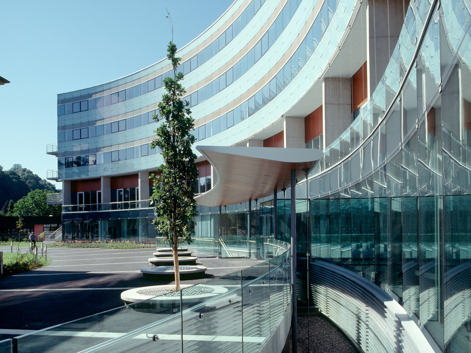 Markus Pernthaler Architekten - Chirurgie West Salzburg - Foto © Ott