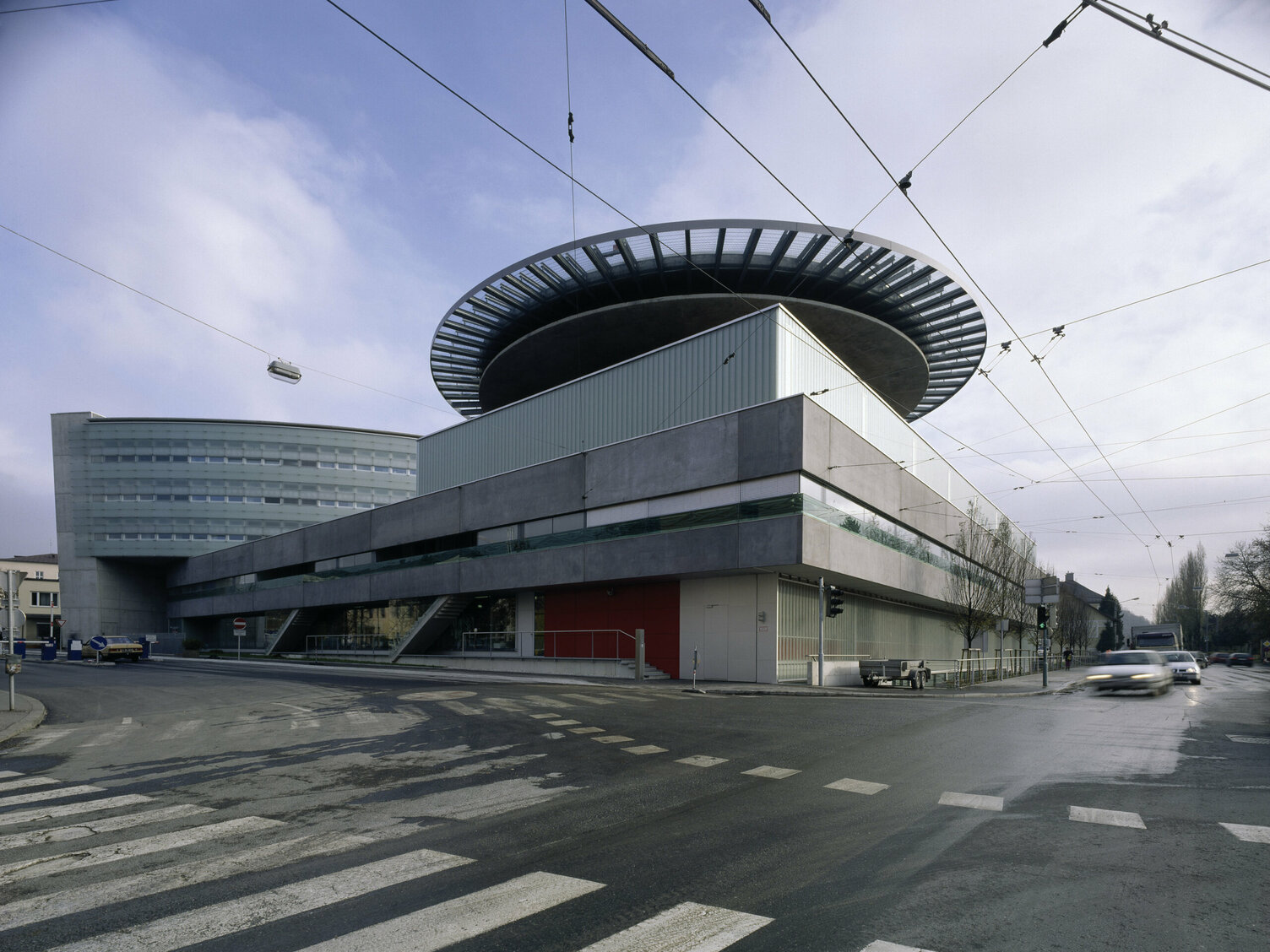 Markus Pernthaler Architekten - Chirurgie West Salzburg - Foto © Ott