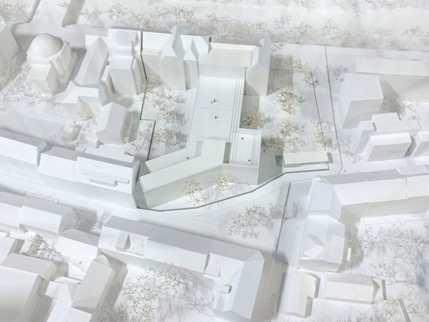 Markus Pernthaler Architekten - Wettbewerb Bertha und Albert - Modell © MPA