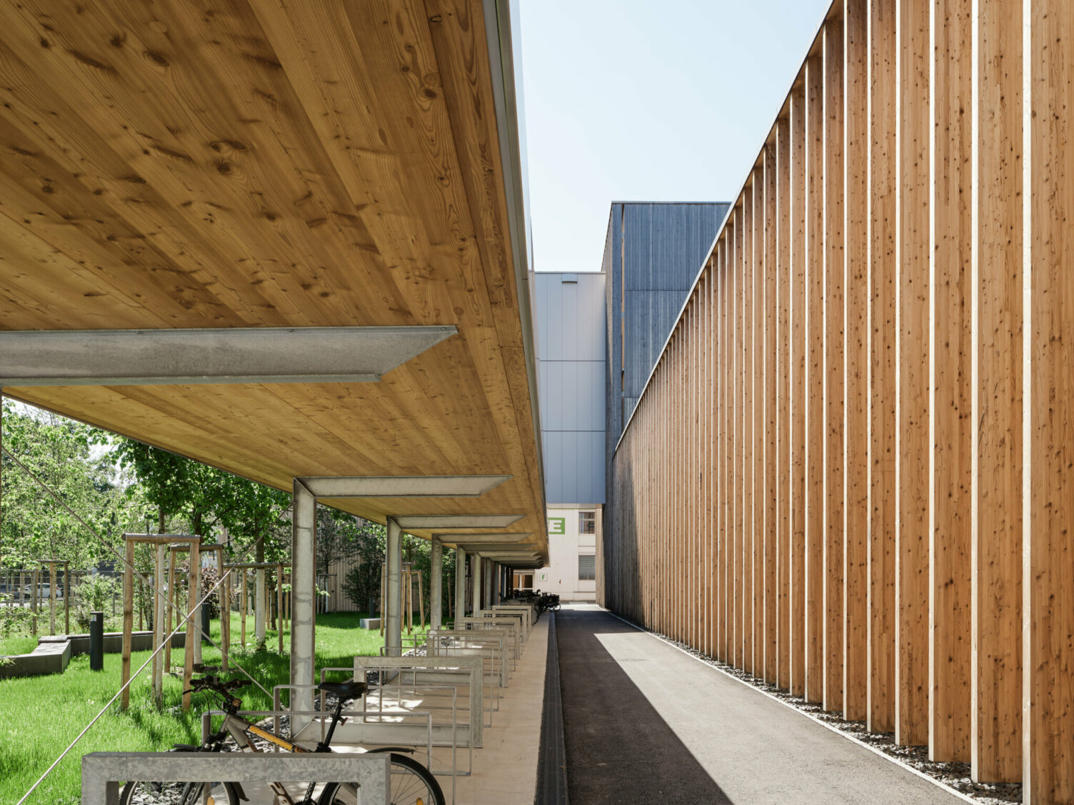 Markus Pernthaler Architekten - E-Campus - Foto © Paul Ott