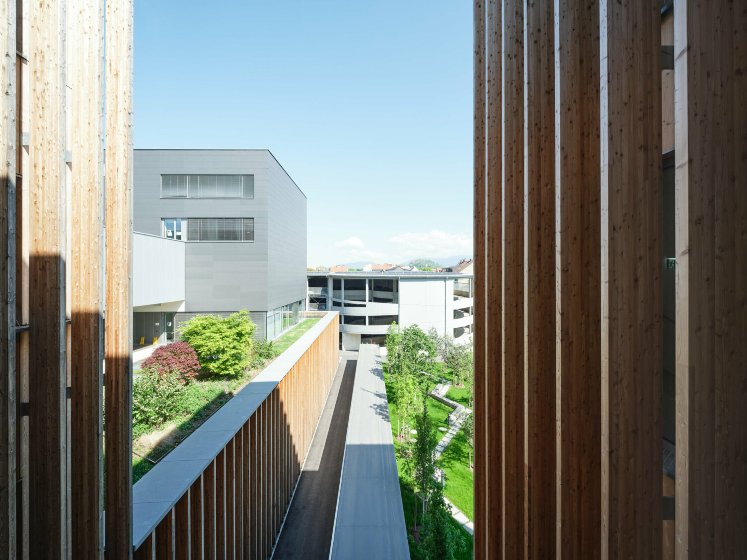 Markus Pernthaler Architekten - E-Campus - Foto © Paul Ott